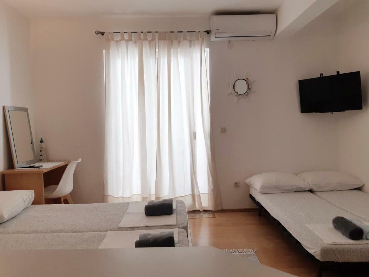 Villa Star Drvenik  Ngoại thất bức ảnh